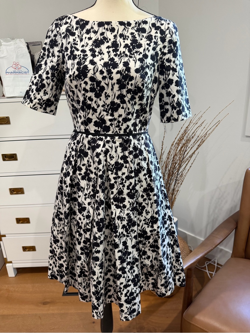 Maggy London Black and White Floral Midi Fit-and-Flare Dress